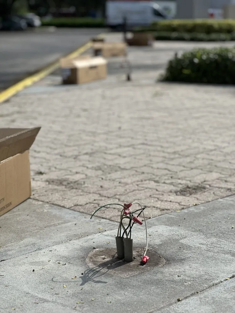 Trusted outlet and switch repair experts serving Port St. Lucie, FL - Castillo's Electrical Service