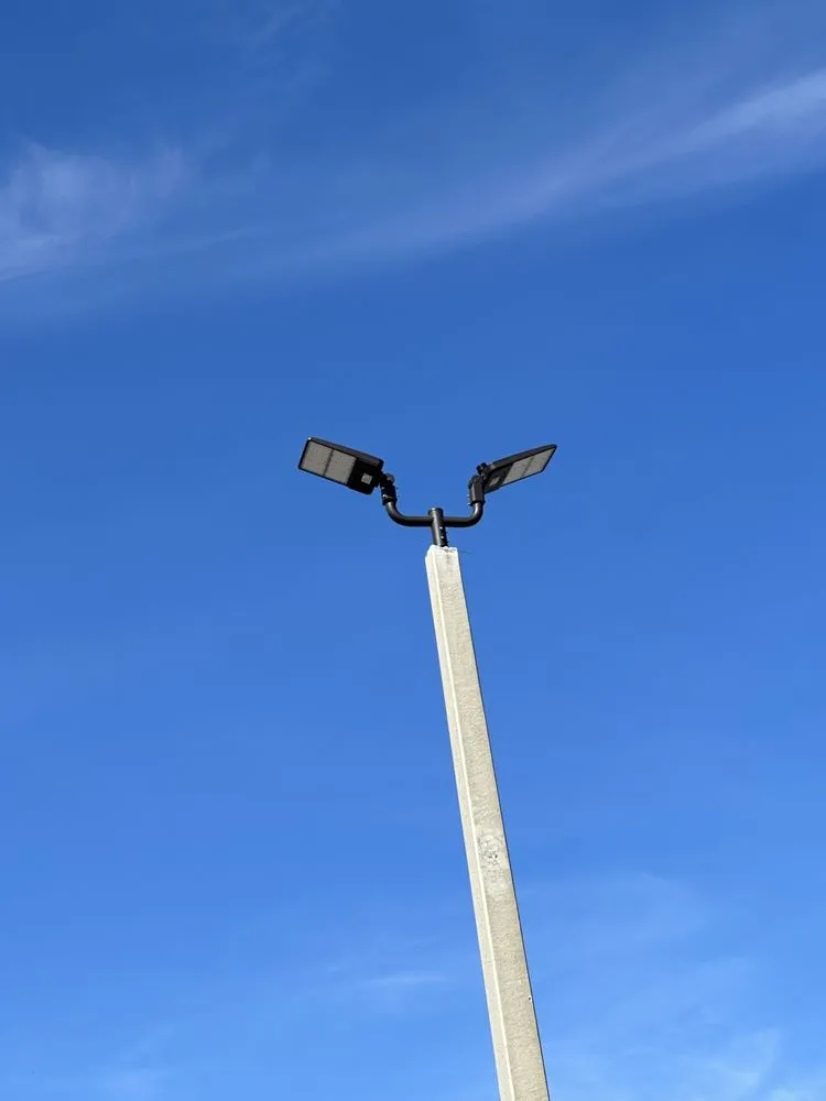 Emergency circuit breaker repair service in Port St. Lucie, FL - Castillo's Electrical Service