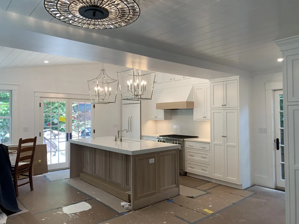 Slide of Castle Electric, Inc