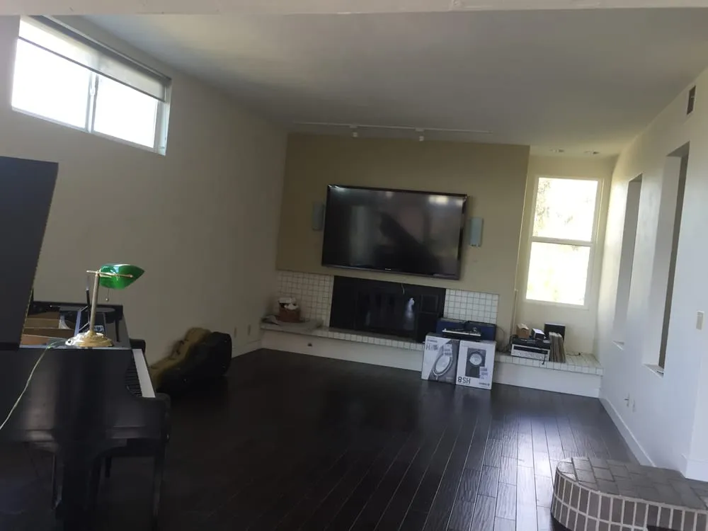 Slide of Castle Electric