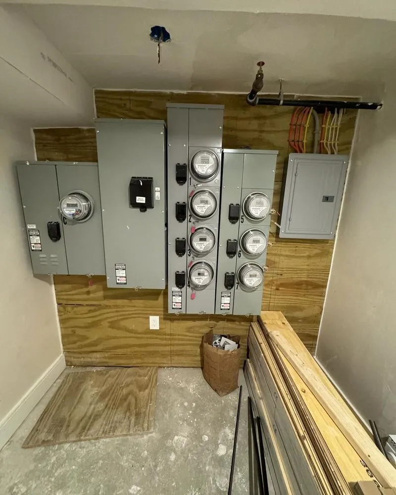 Slide of Castle Hills Master Electrician