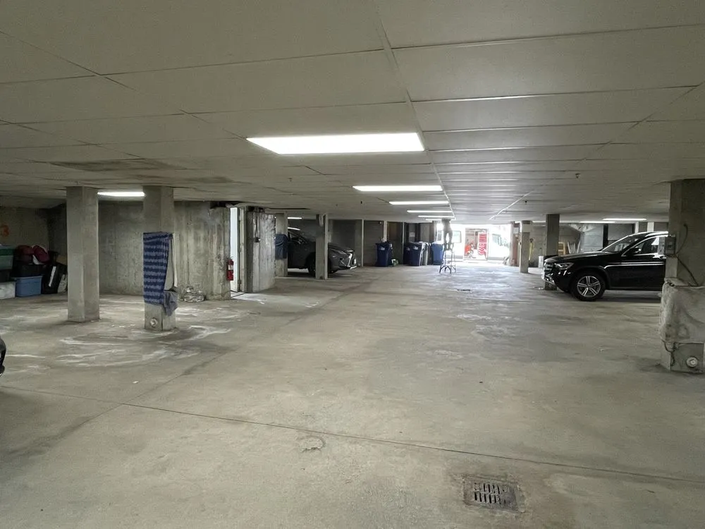 Slide of Castro Electric