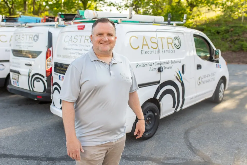 Slide of Castro Electrical Services