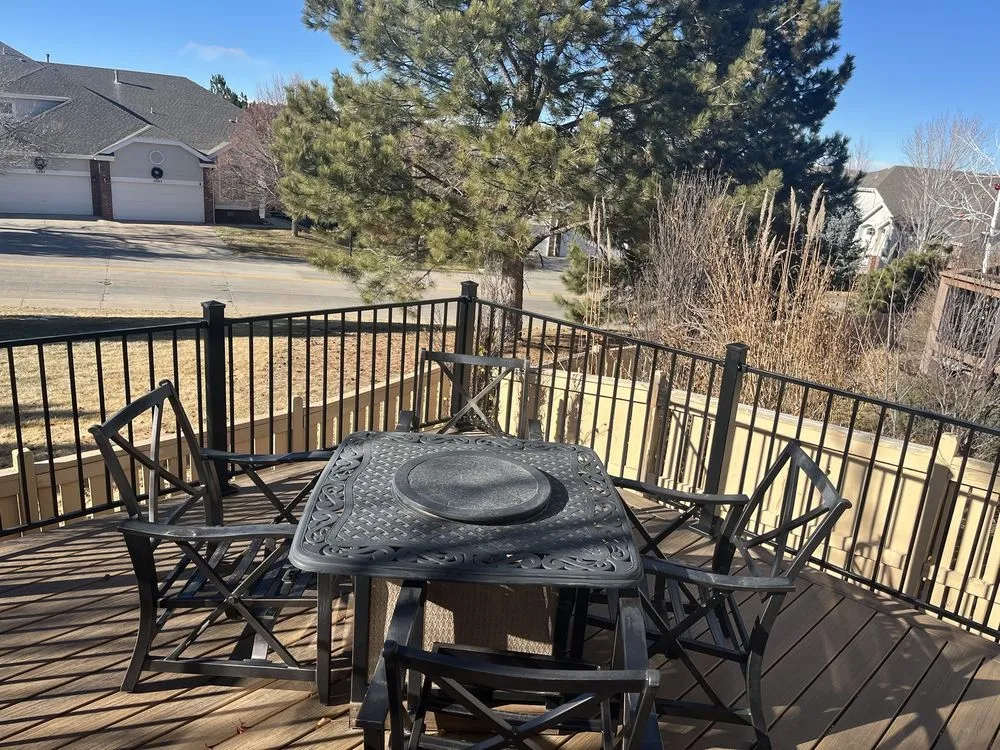 Slide of Castro Services