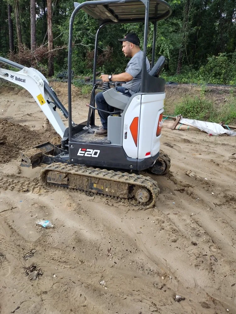 Slide of Catatumbo Multiservice