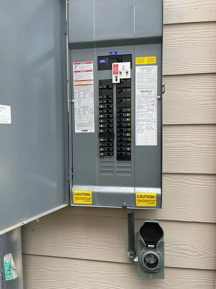 Slide of Category Electrician Service