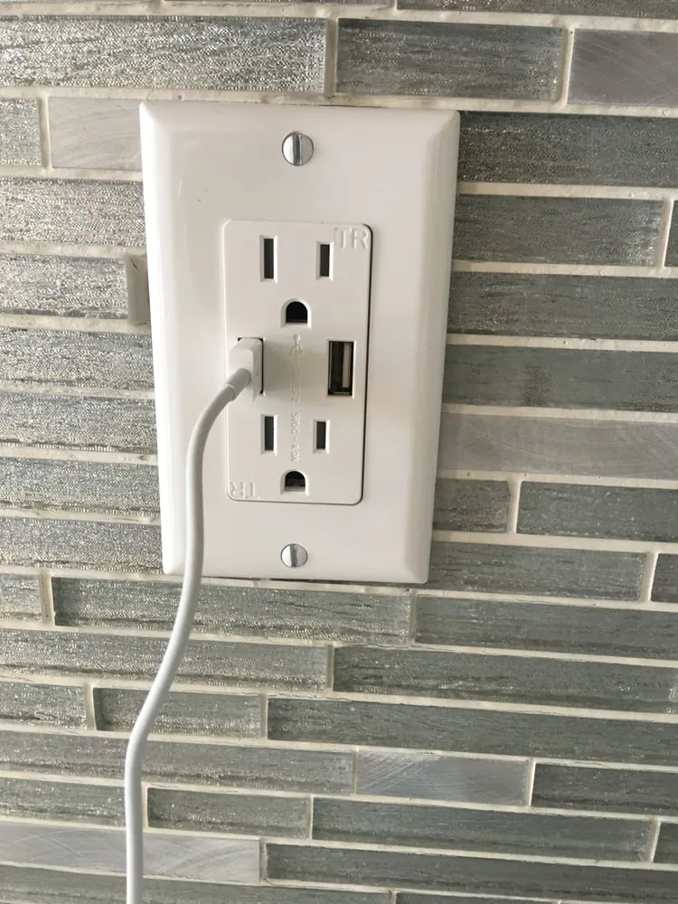 Slide of Cato Contracting