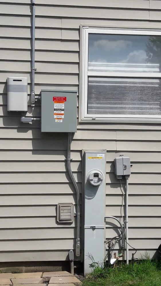 Slide of CAVAL Electric