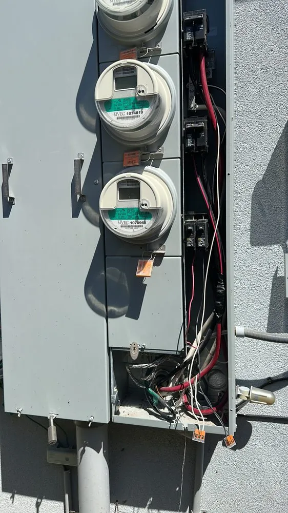 Slide of Cavazos Construction Group