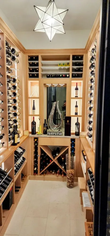 Slide of Cave a' Vin