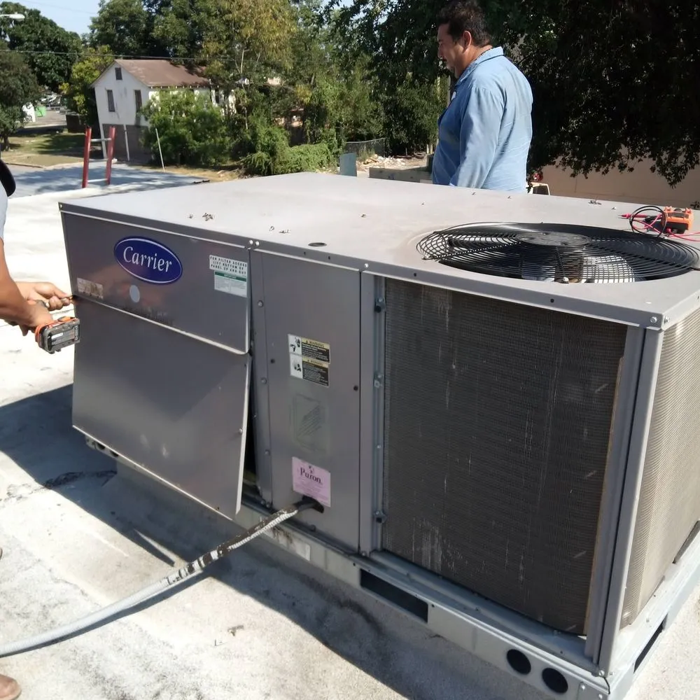 Reliable electrical service for homes in lighting installation, by