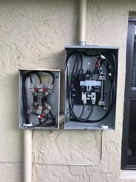 Certified electrician providing wiring installation in , 