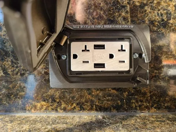 Slide of CBT Electrical Services