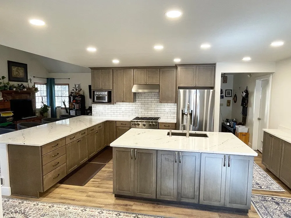 Slide of C&C Electric