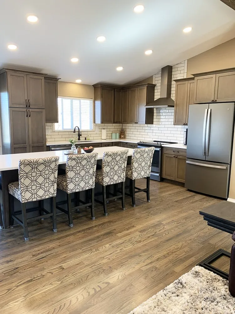 Slide of C&C Electric