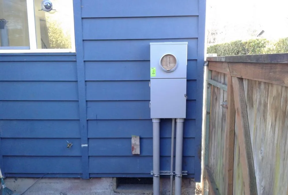 Slide of C&C Electric Connected & Continuity