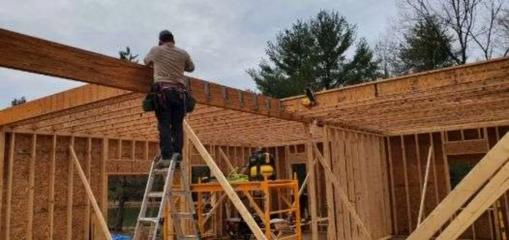 Certified emergency electrical service experts serving Hammondsport, NY - CCE Cranes Contracting and Electrical