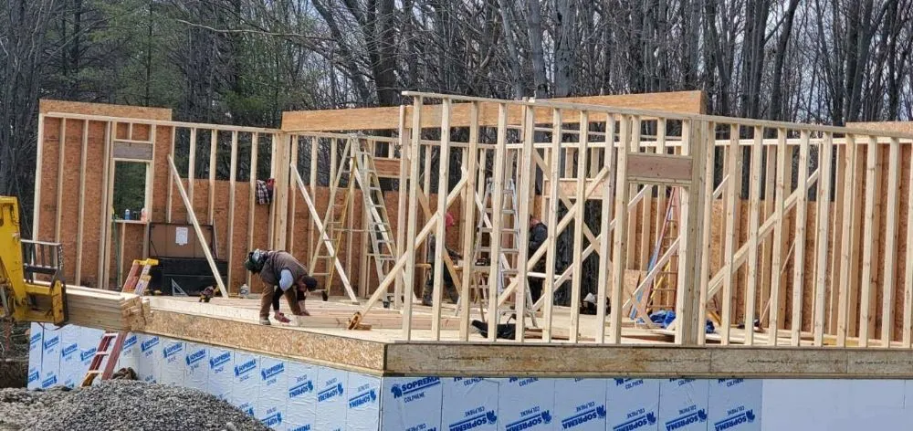 Licensed emergency electrical service in Hammondsport, NY by CCE Cranes Contracting and Electrical