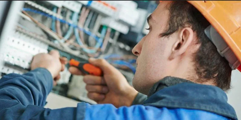 Slide of CD Electrical Services