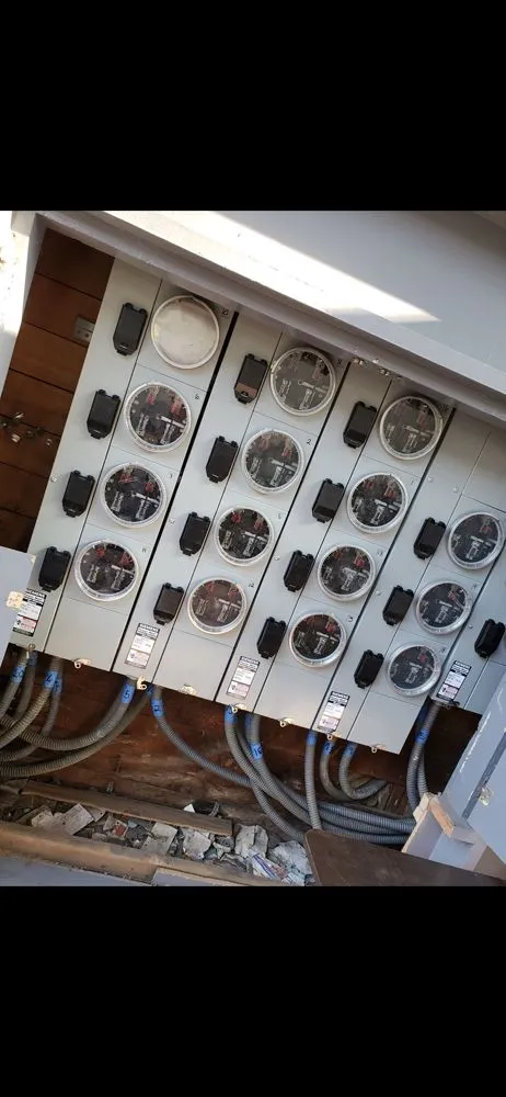 Slide of CDS Electric