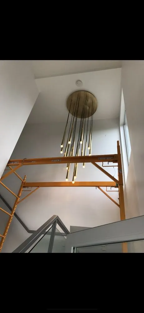 Slide of CDS Electric