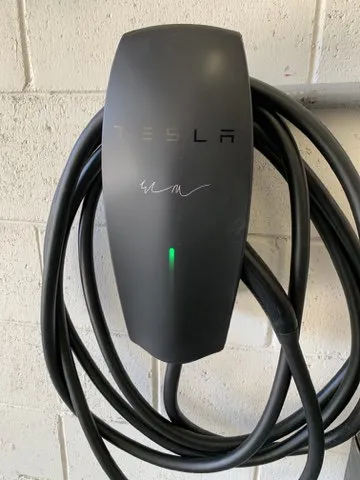 Slide of CDW Electrical Services