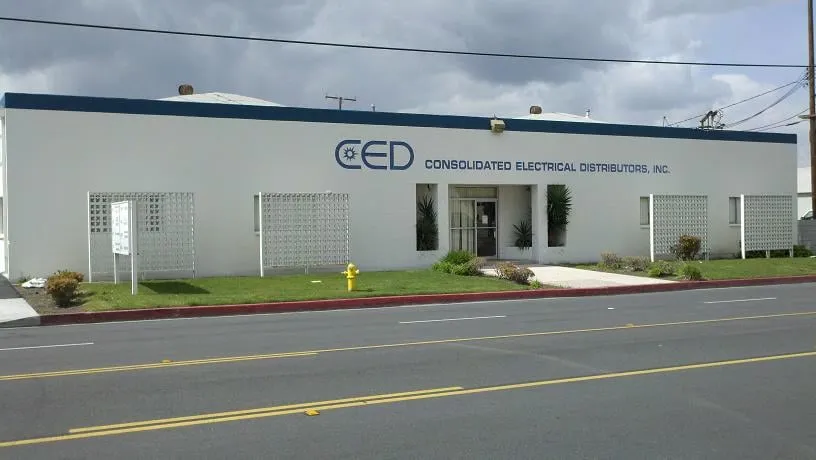 Certified electrician providing outlet and switch repair in City Of Industry, CA - CED Industry