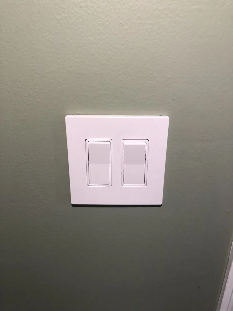 Slide of Cedar Crest 24 Hour Electrician