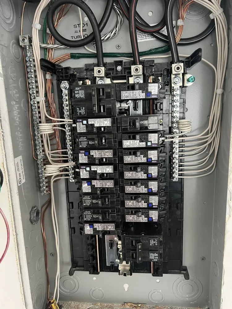 Slide of Cedar Crest Emergency Electrician