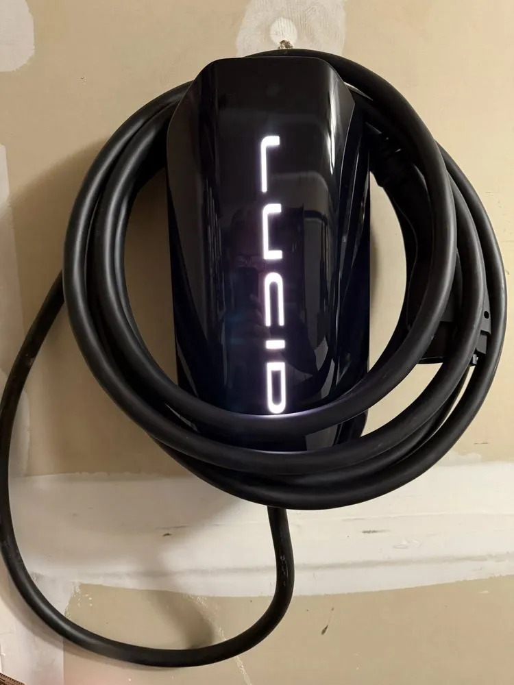 Slide of Cedar Electrical Services