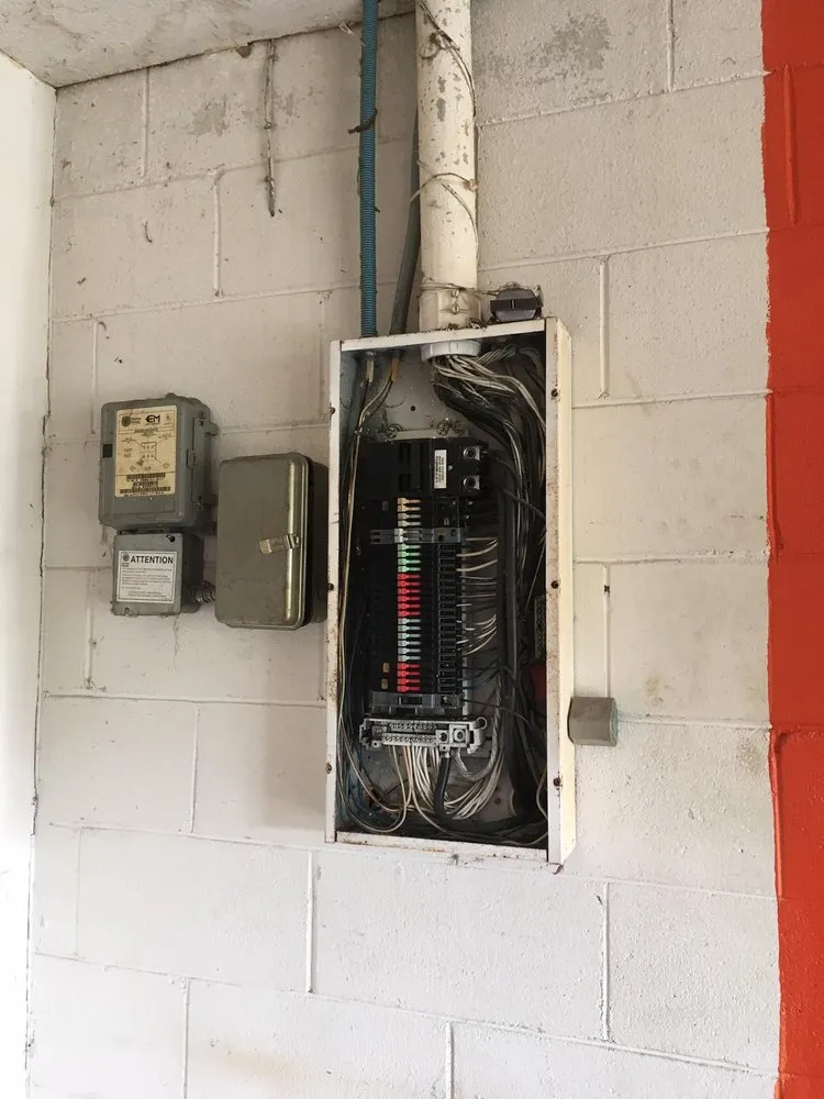 Slide of Cedeno Electric