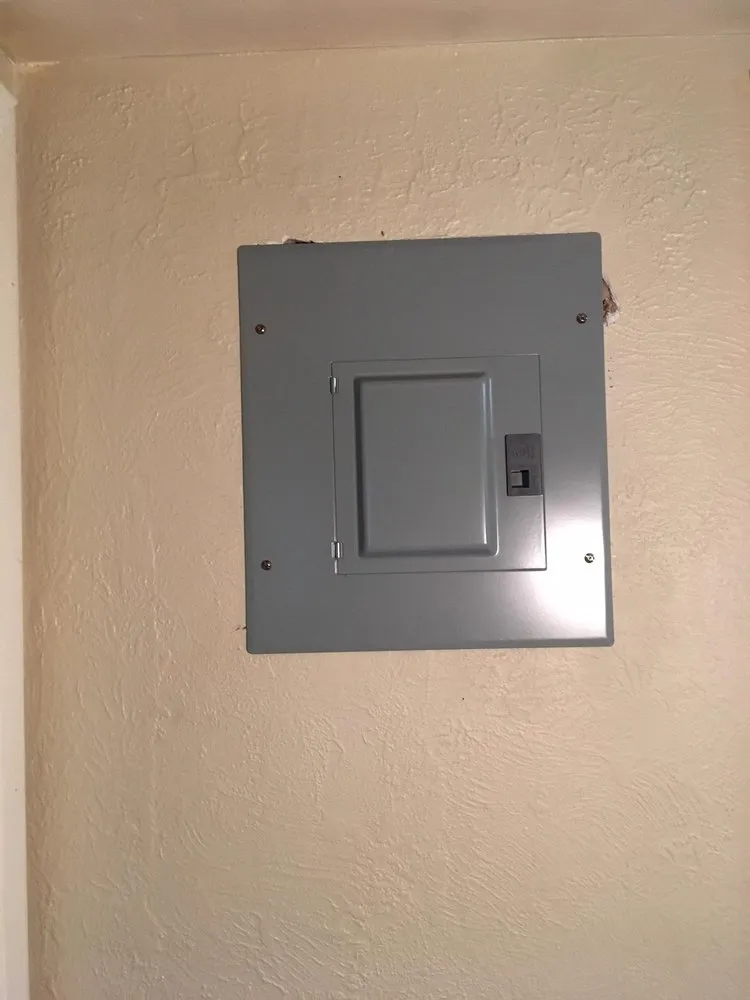 Expert electrician providing outlet and switch repair in , 