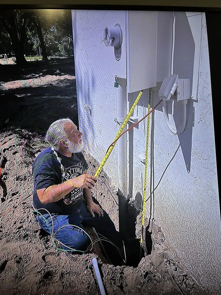 Slide of Cedeno Electric