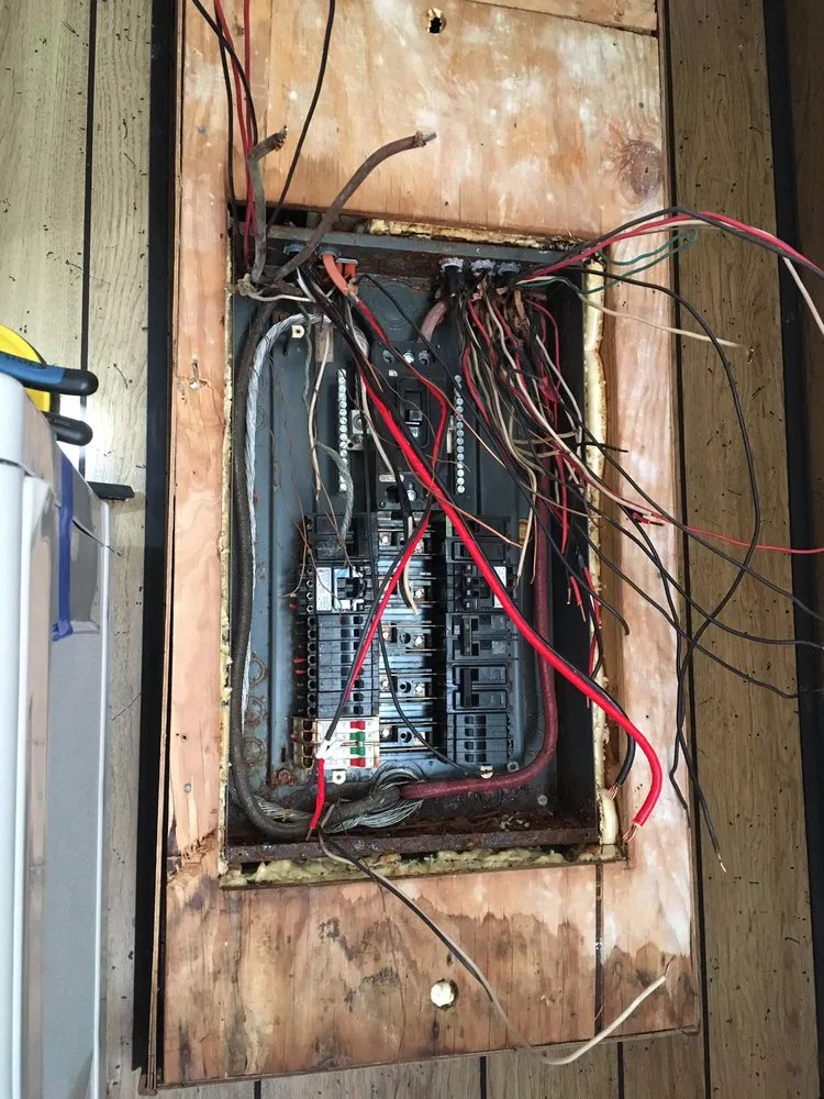 Slide of Cedeno Electric