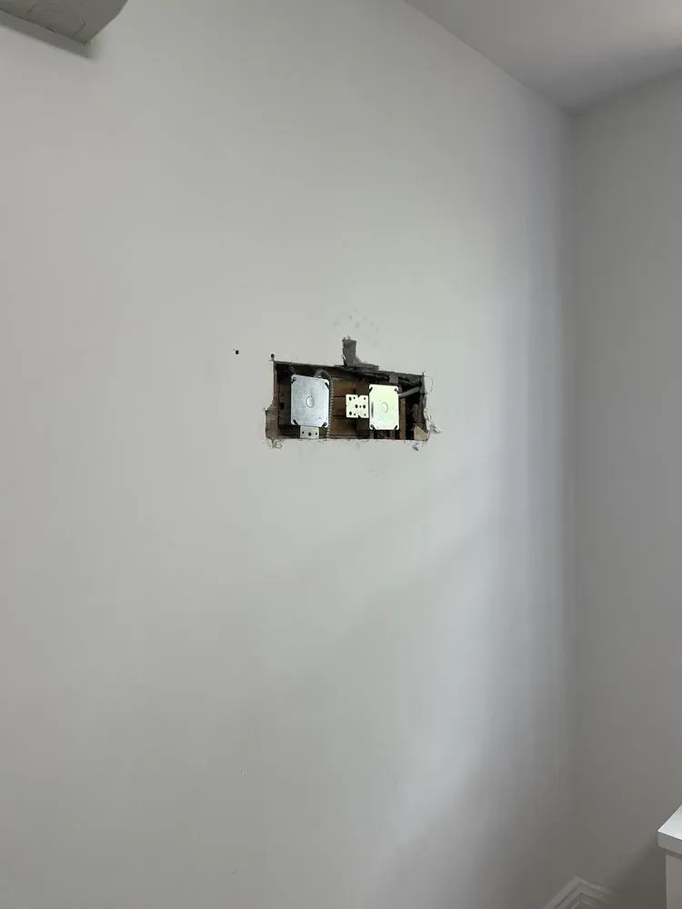 Slide of Cel Electric