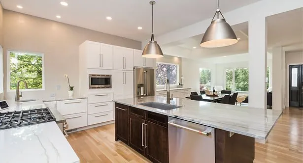 Slide of Celtic Electric