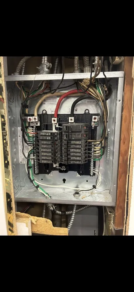 Trusted circuit breaker repair service in New York, NY - Celtic Electric