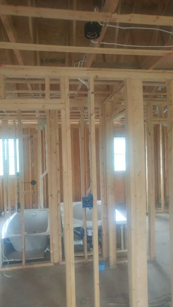 Certified electrician providing emergency electrical service in Rumford, RI - Celtic Electric