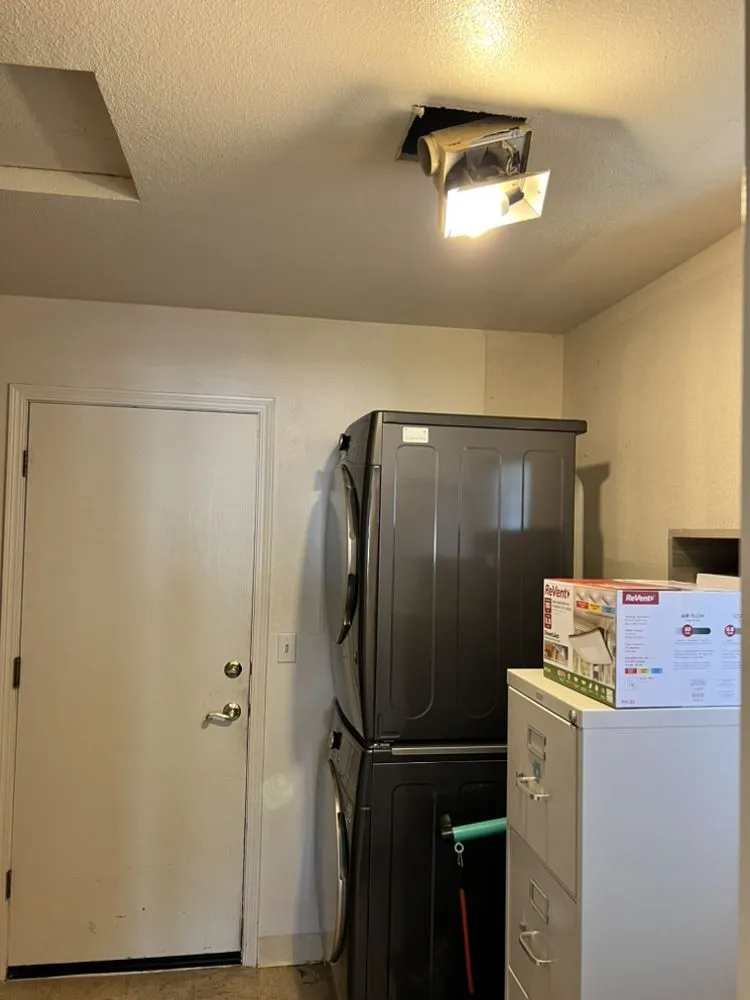 Slide of CenBay Electric