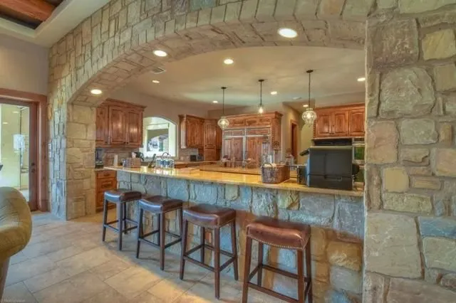 Slide of Centerline Services