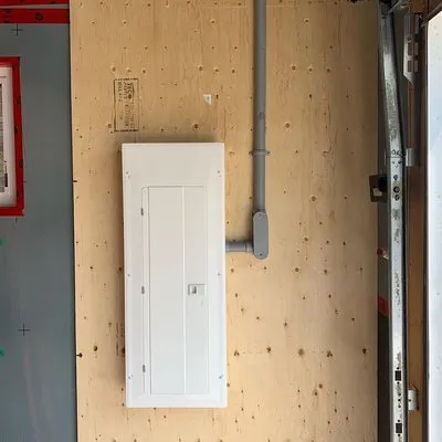 Central Arlington Electrician Logo