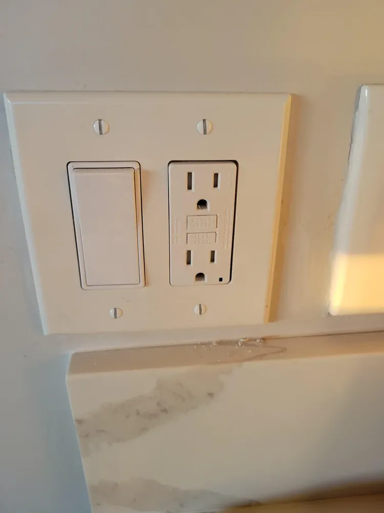 Slide of Central Carrollton Electrical Repair