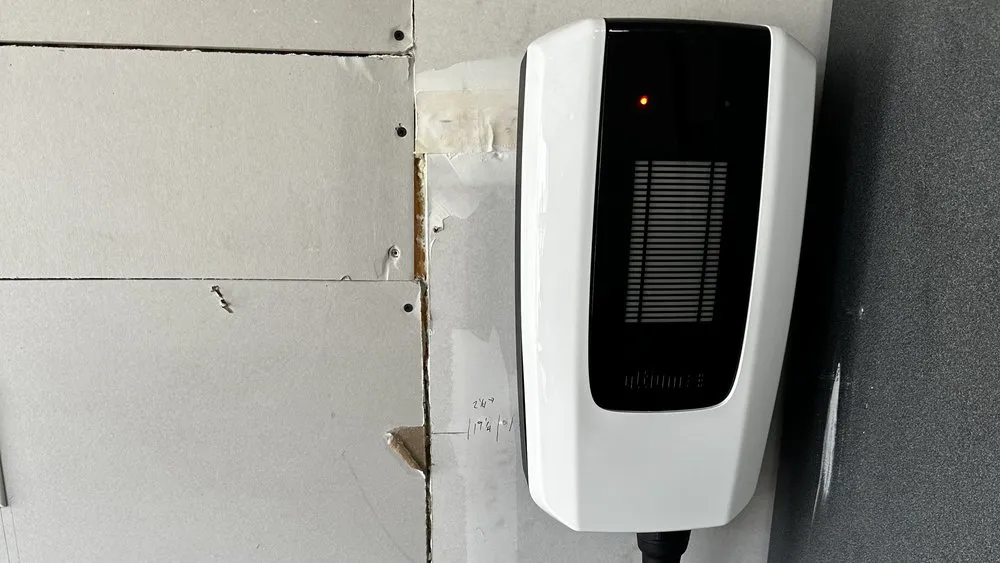 Slide of Central Electric