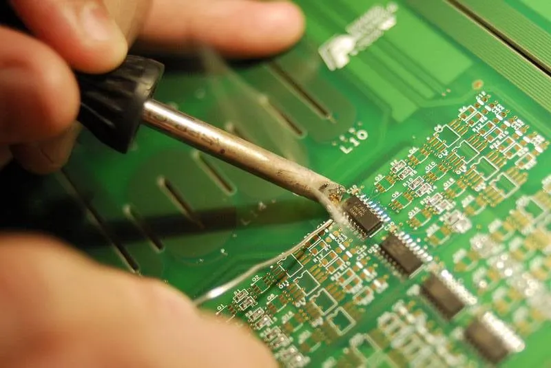 Slide of Central Electric