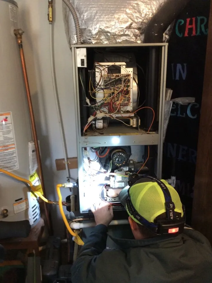 Reliable emergency electrical service in ,  by Central Oregon Heating - Redmond