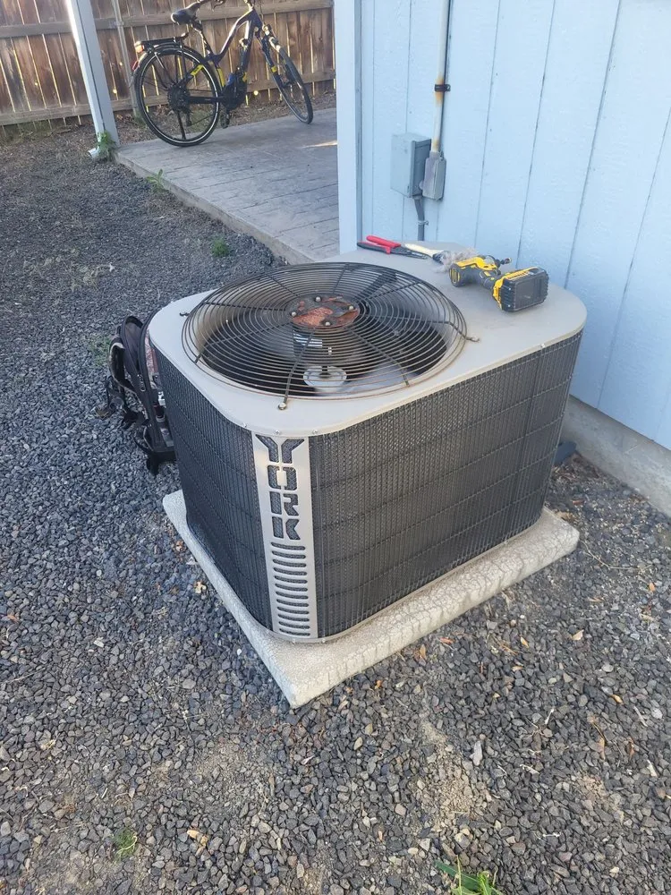 Slide of Central Oregon Heating & Cooling
