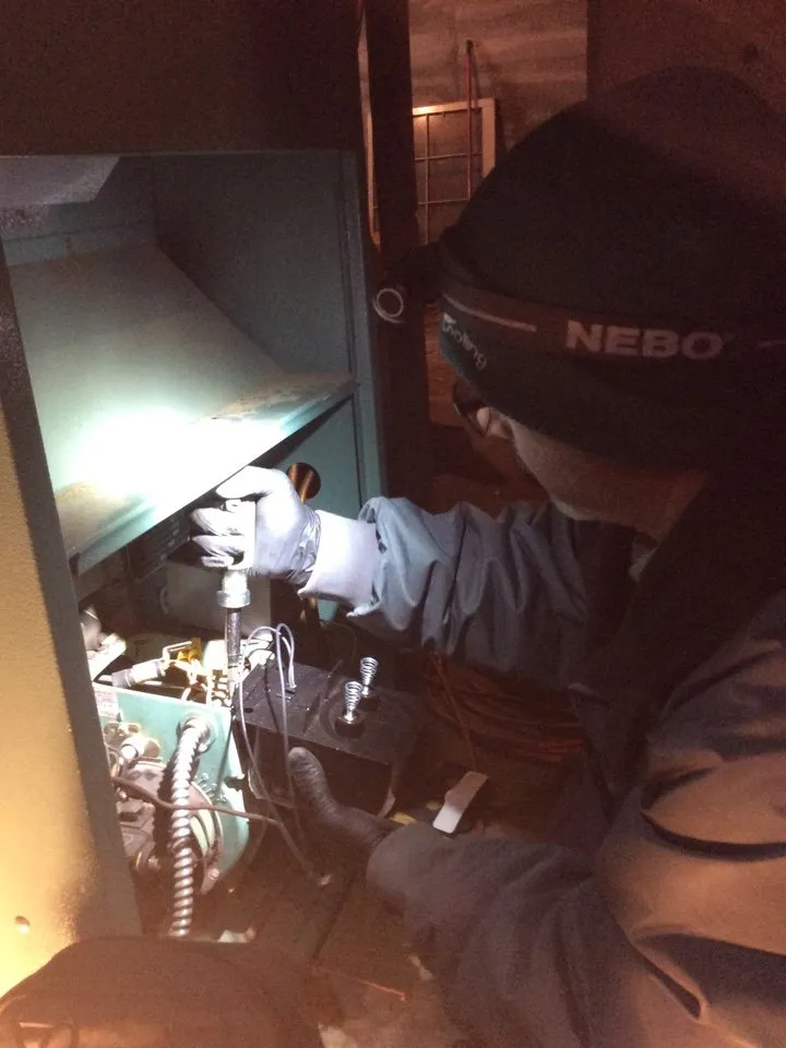 Reliable electrician providing wiring installation in ,