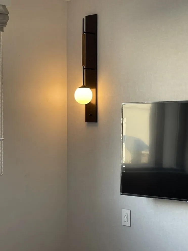 Reliable electrician providing wiring installation in , 