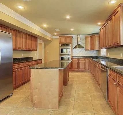 Centurion Construction & Restoration Logo