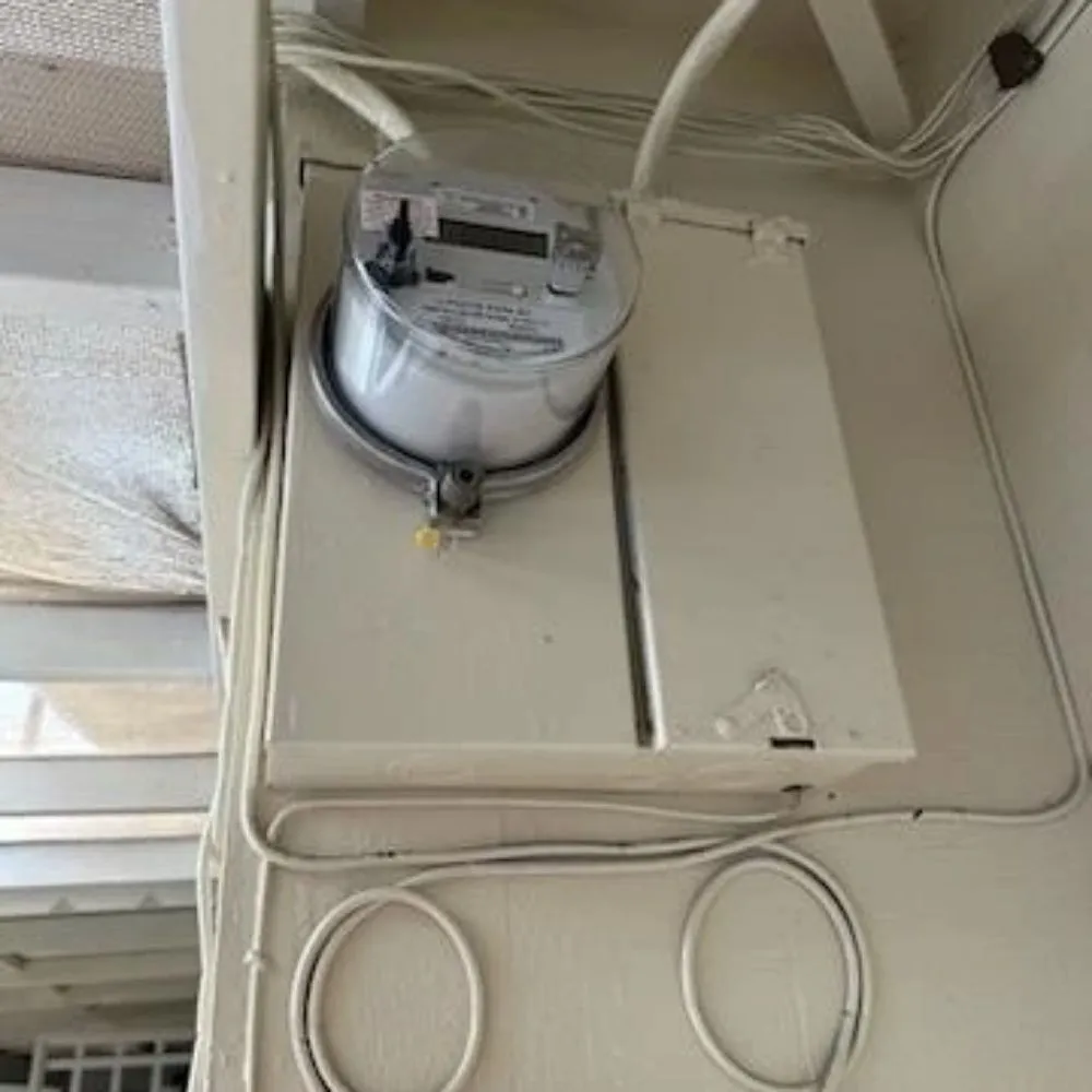 Expert circuit breaker repair service in Urban Honolulu, HI - Certified Electrical Services